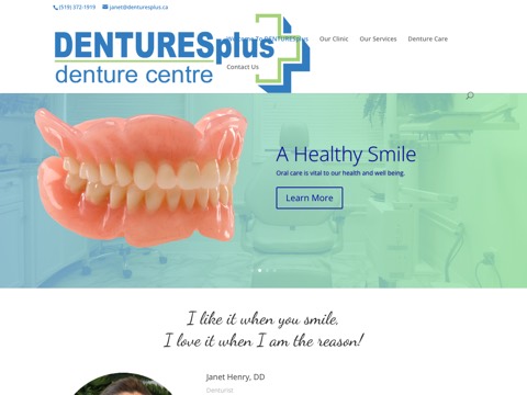 Screenshot of the DENTURESplus homepage, denturesplus.ca, captured 2026-08-19, shown as the evidence for this review